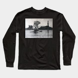 Old floating crane Long Sleeve T-Shirt